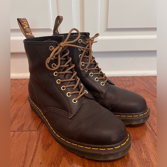 Dr. Martens 1460 CRAZY HORSE LEATHER LACE UP BOOTS BROWN — Men’s 10, Women’s 11 - Picture 4 of 12